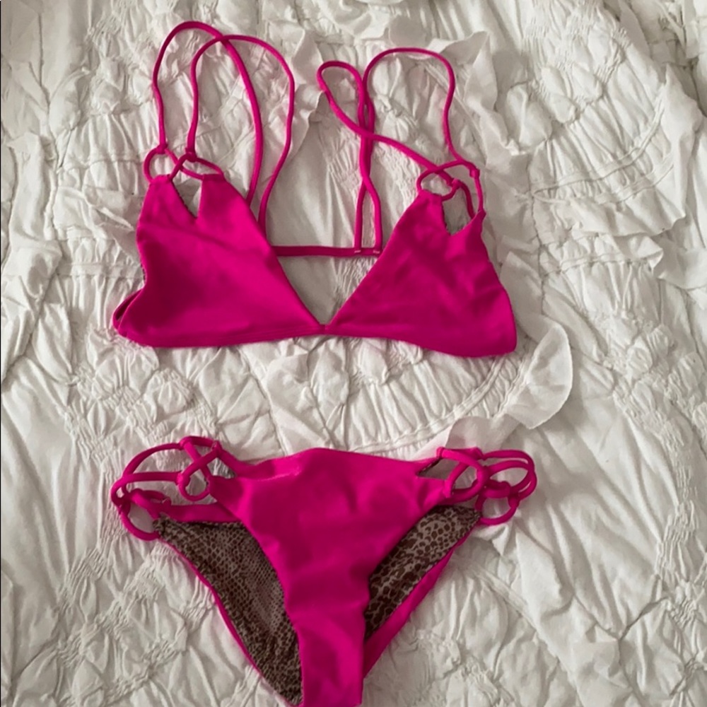 Acacia hot pink bikini